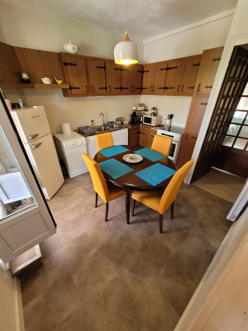 La Salamandre -Appartement Salbris Bagian luar foto